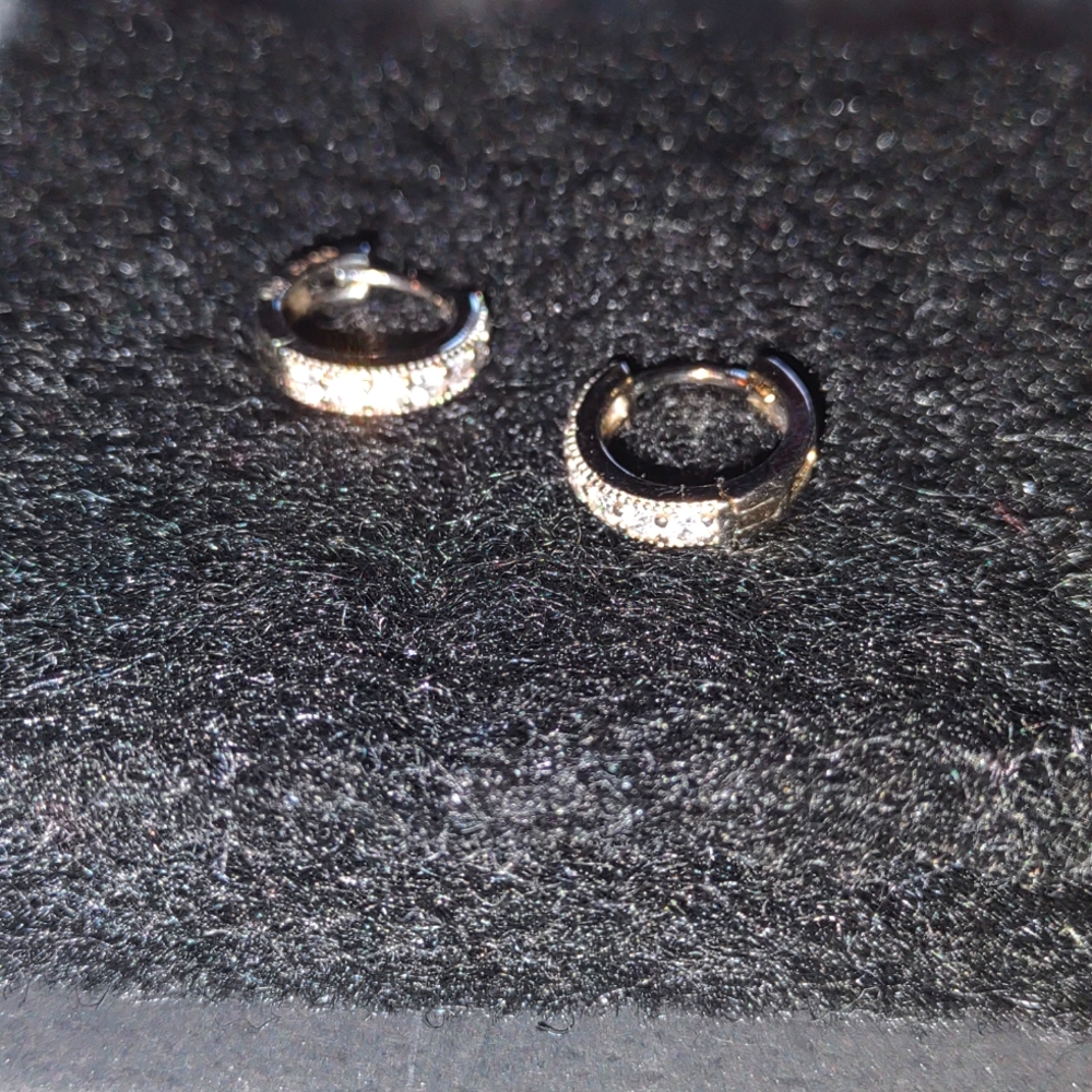 925 silver hoop accent earrings